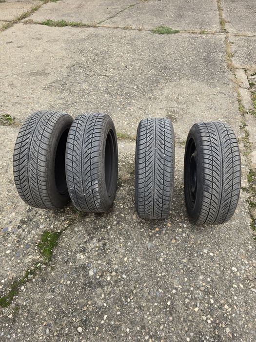 Roti de iarna cu jante 5x114.3 pt toyota 205/60/16 anvelope goodyear