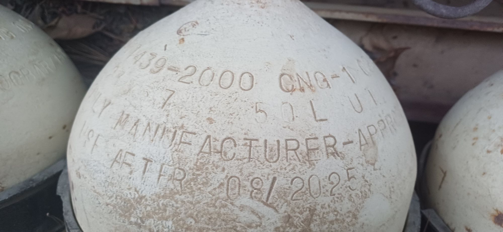 Metan 50 talik sotiladi