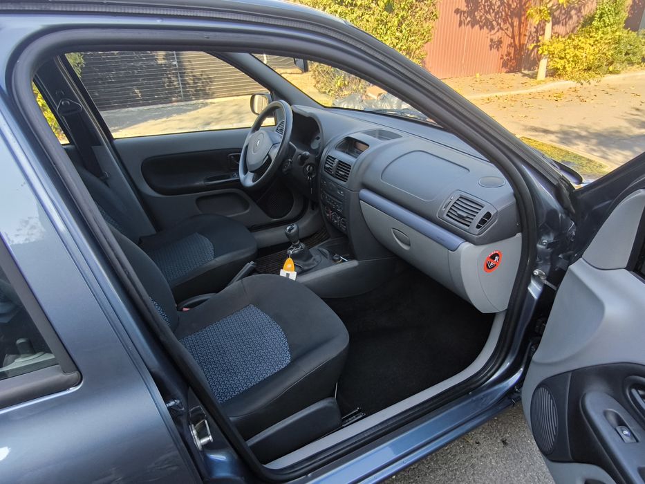 Renault Clio 1.4 benzina 24.000km