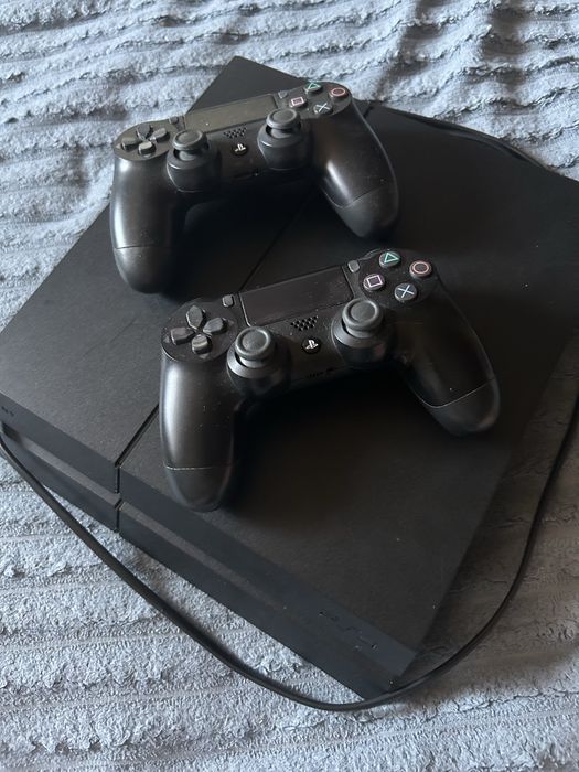 Плейстейшен 4 500гб