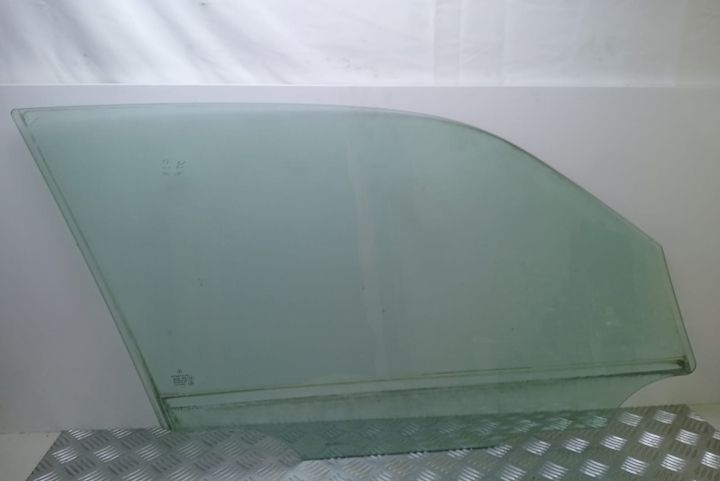 Geam stanga fata Mercedes-Benz GLK-Class X204