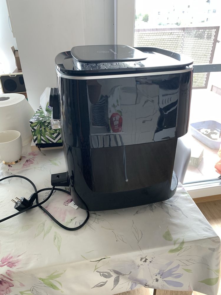 Tefal Airfryer 3 in 1 cu steamer/aburi si grill