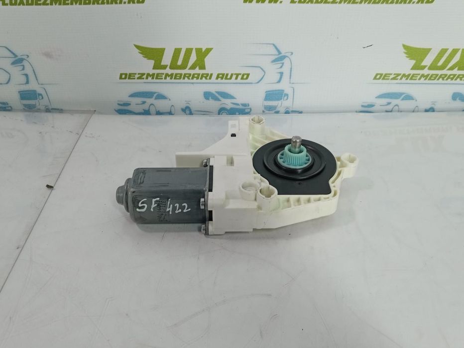 Motoras geam stanga fata 8K0959801C Audi A1 8X  [din 2010 pana  2014]