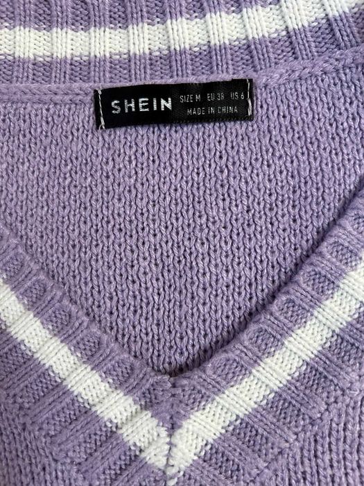 Pulover Shein, model: schelet