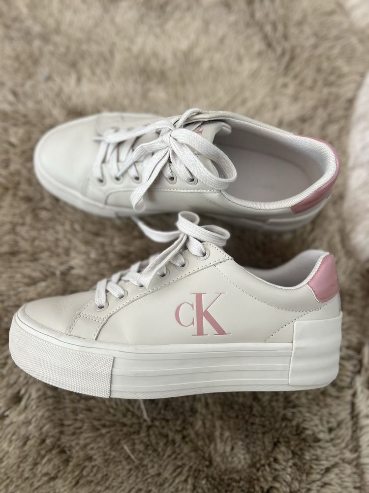 Маратонки Steve Madden Calvin Klein