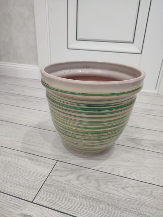 Горшок для цветов