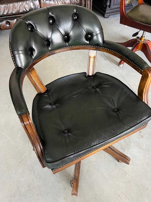 Scaun de birou/Chesterfield!