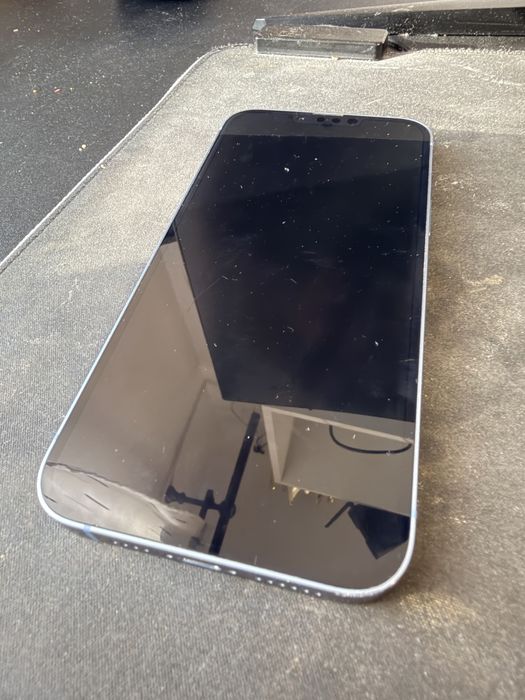 Iphone 14 +, spate spart Negociabil
