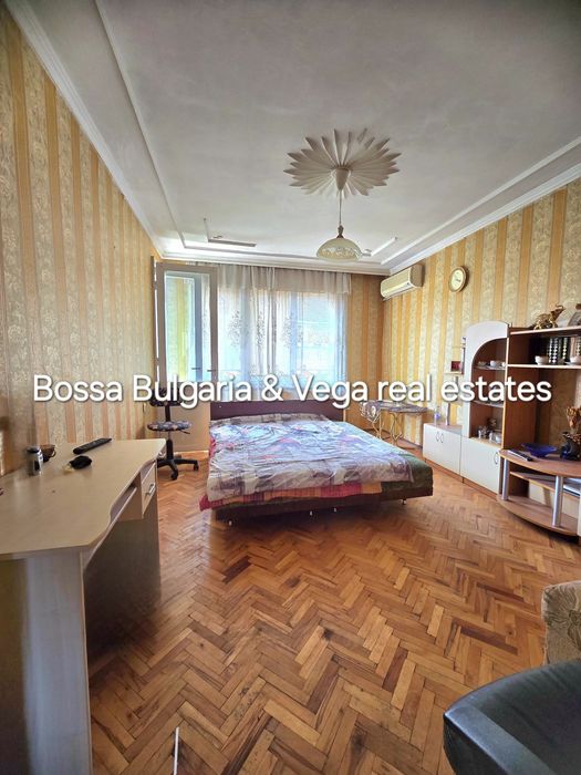 Продава се Четиристаен апартамент в Горна Оряховица - 94 кв.м за 1128 €/кв.м - Снимка #4