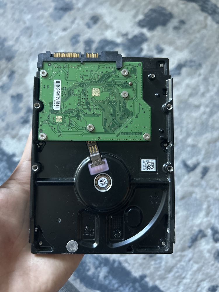 Жесткий   диск от seagate