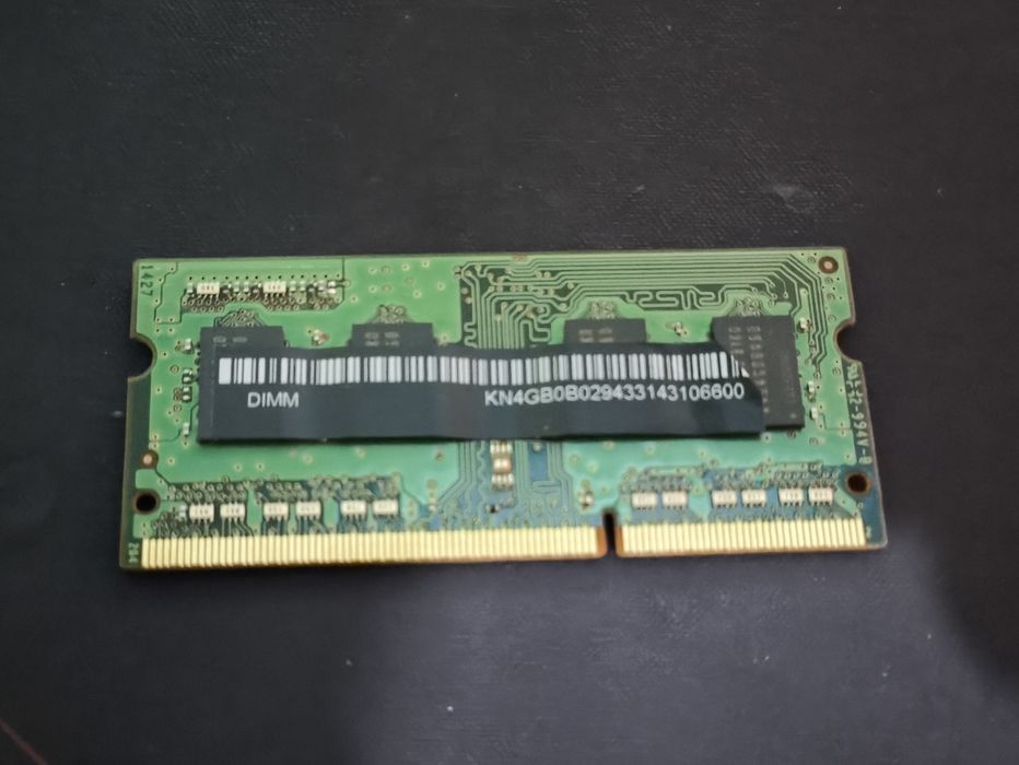 Samsung 4GB DDR3L Ram Памет