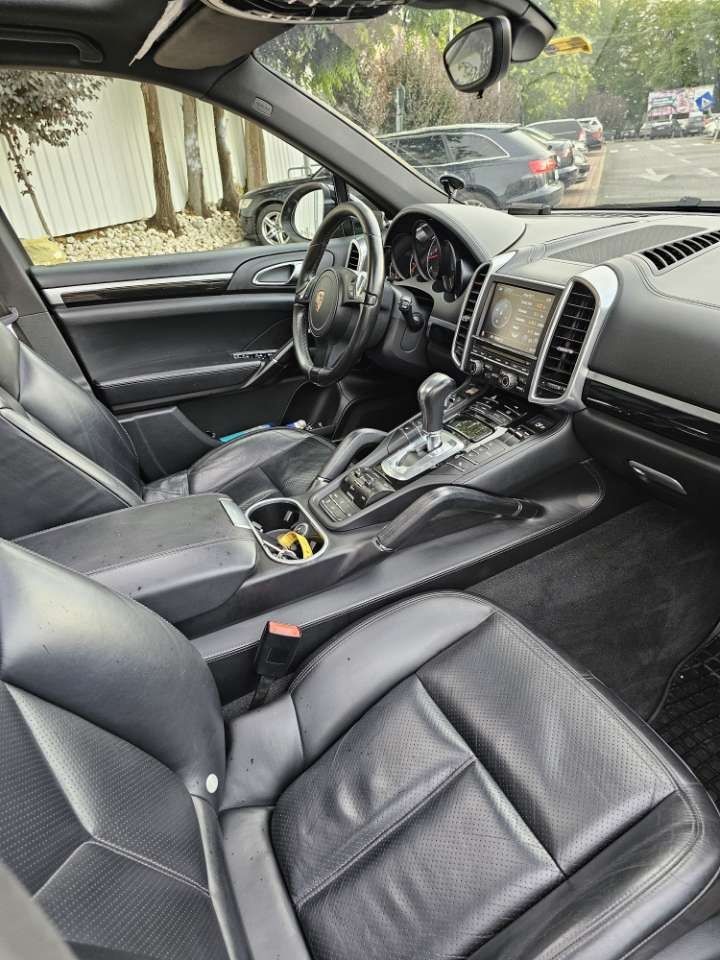 Porsche cayenne DISTRIBUTIE Schimbata