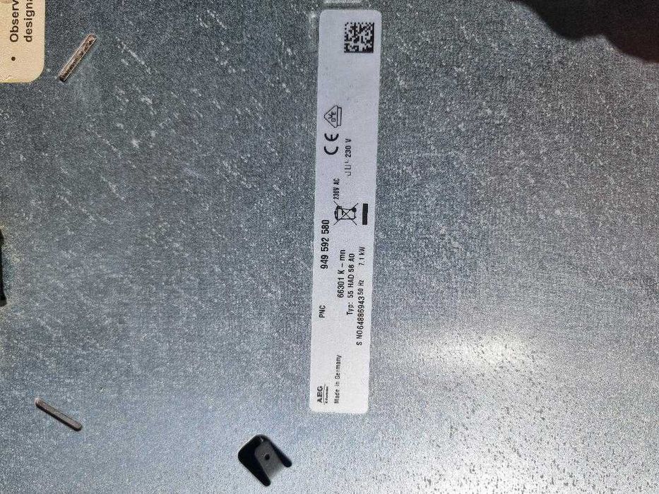 Стъклокерамичен плот .за вграждане 4 котлона с допълнителни зони