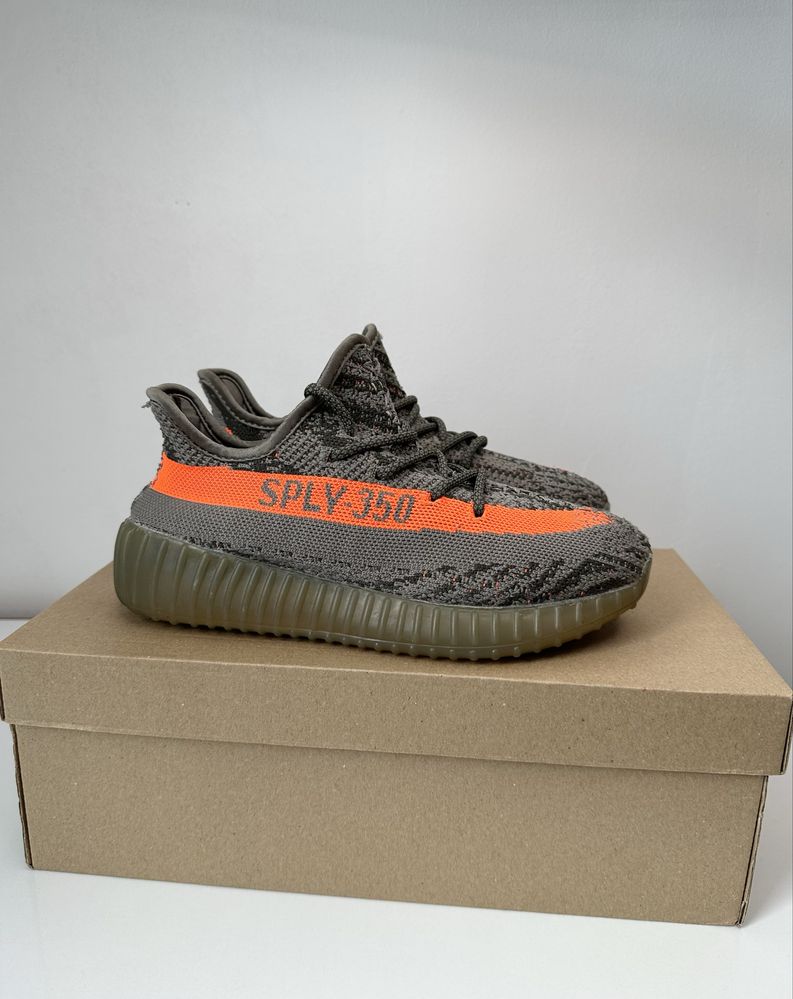 Adidad Yeezy Boost 350 V2 Beluga Маратонки