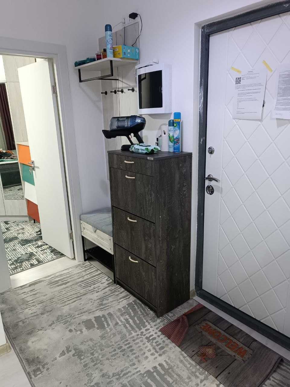 Сдаётся 2 комнатная квартира
