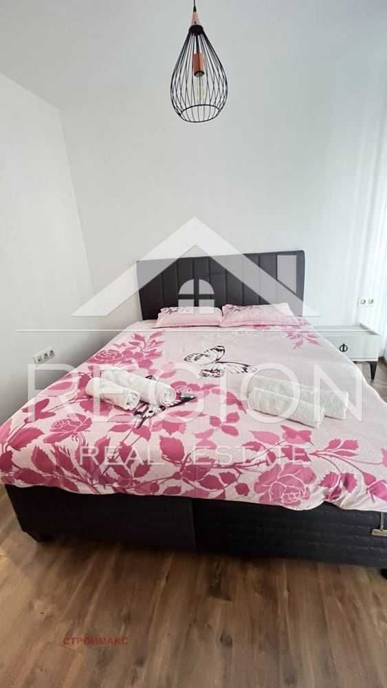 Дава се под наем Тристаен апартамент в Варна, Операта - 80 кв.м за 600 € - Снимка #11