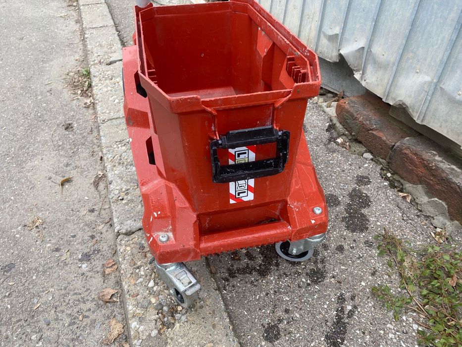 Parte inferioara ,carcasa aspirator hilti vc 40