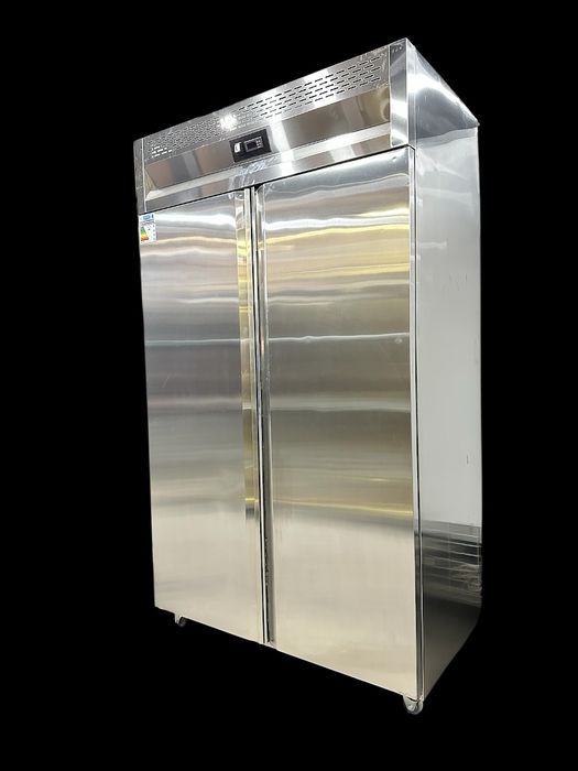 Витрины холодильников