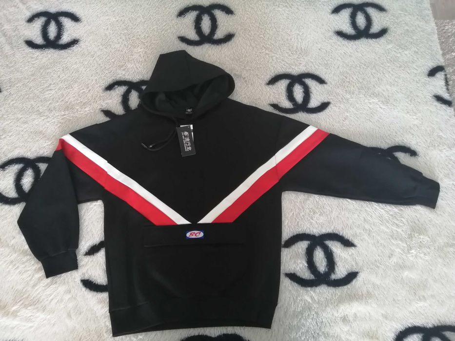 Продам НОВУЮ толстовку (худи) разм.46