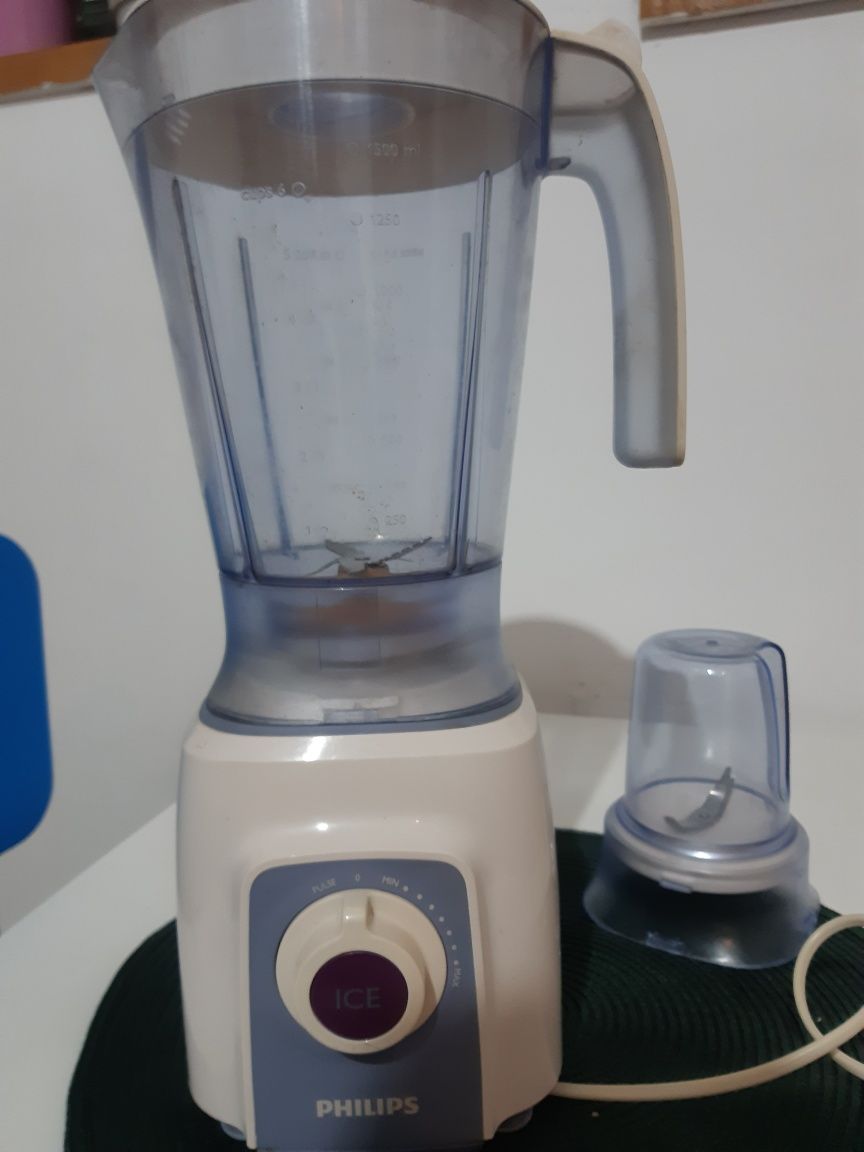 Vand blender Philips hr2161