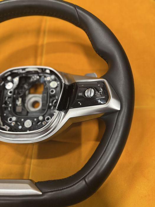 Vand volan BMW seria 7 / i7 / i5 / ix1 / ix2 G70 / G60