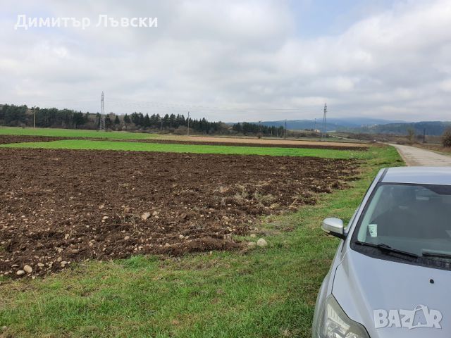 Чудесен ъглов парцел със 115 метра лице на главен път!