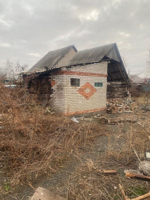 Дом и пристройки на разбор материал бесплатно