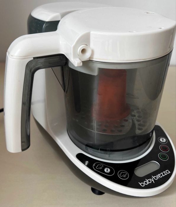 Baby Brezza food maker Deluxe