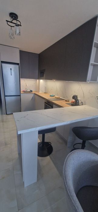 Продава се Тристаен апартамент в София, Манастирски ливади - 118 кв.м за 3297 €/кв.м - Снимка #2