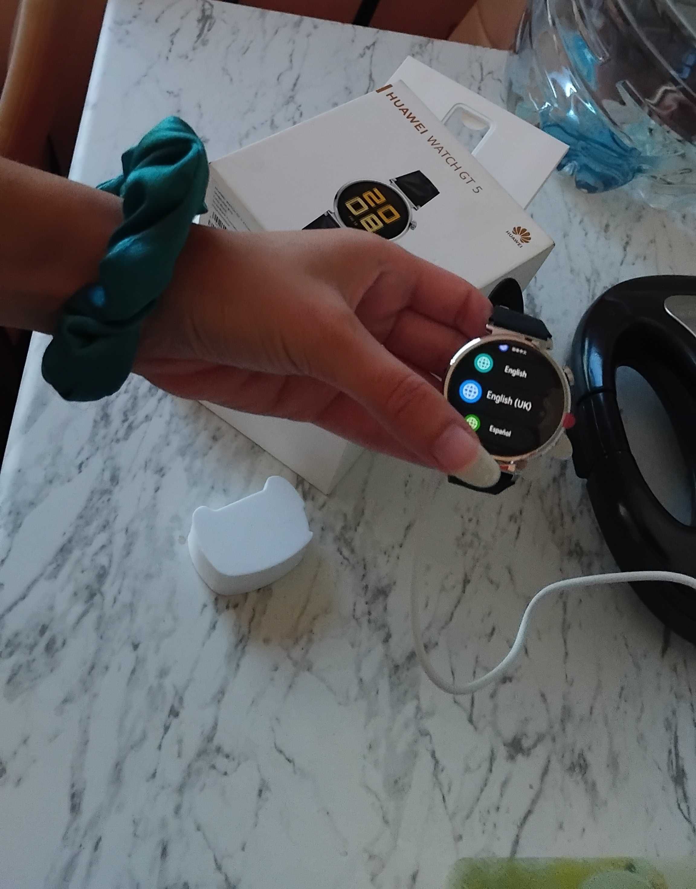 НОВ HUAWEI watch gt 5 41mm