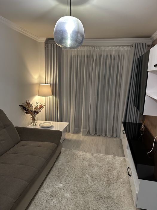 Apartament doua camere  de inchiriat 68 mp