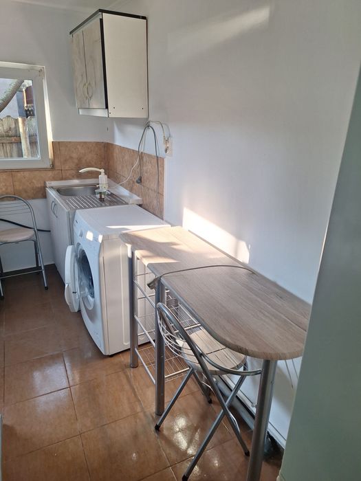 Inchiriez camera la curte stil garsoniera! Toate utilitatile incluse