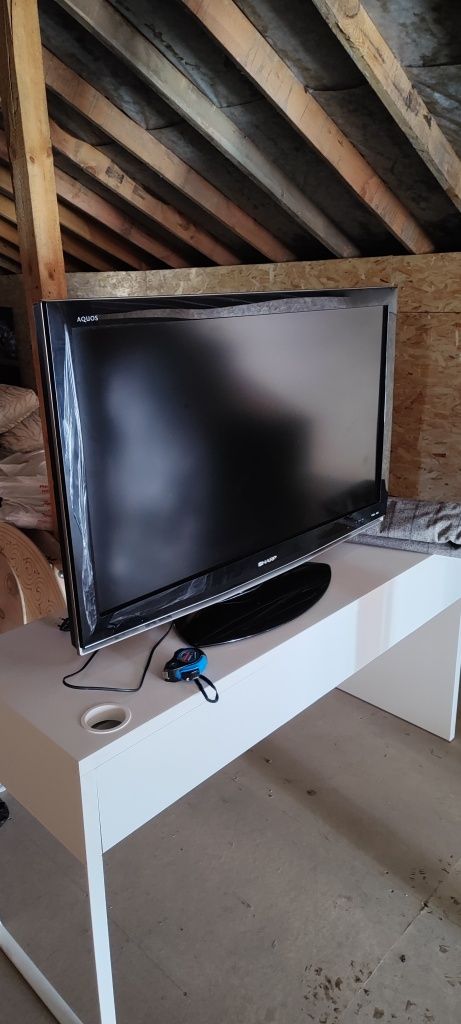 Продам Телевизор SHARP