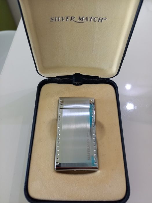 Запалки лимитирани.