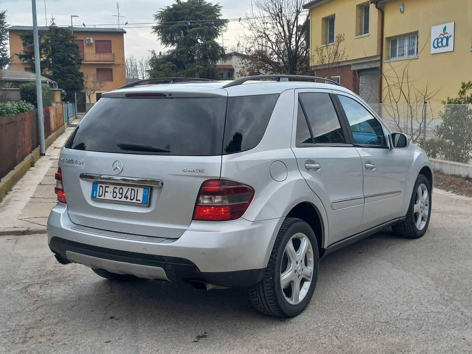 Mercedes ML 320 CDI 225 Cp 2007 4MATIC Automat