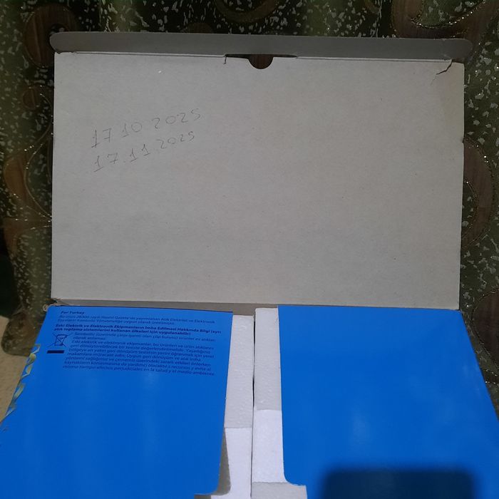 KenwooD  Kalonka srochno sotiladi