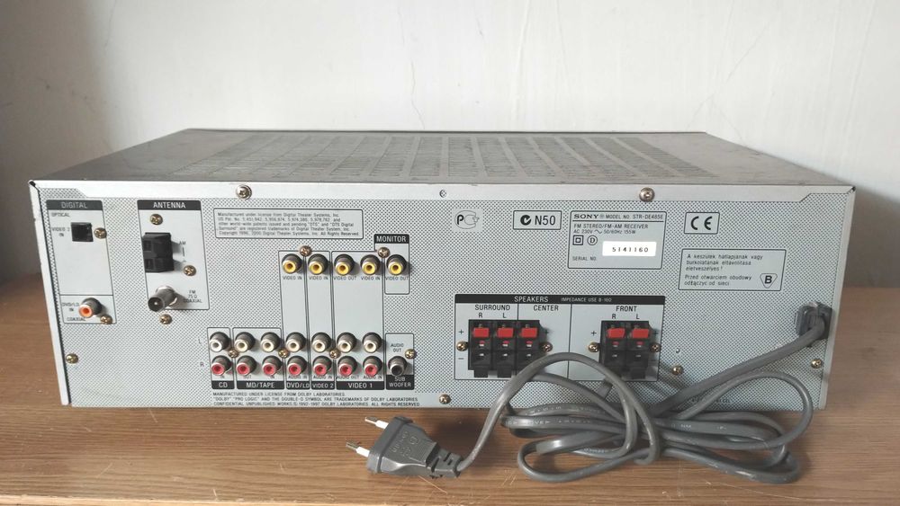radio receiver amplituner Sony strde485 pt piese sau restaurare