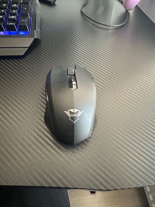 Клавиатура и мишка