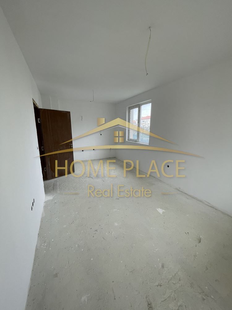 Продава се Двустаен апартамент в Каварна - 75 кв.м за 756 €/кв.м - Снимка #1