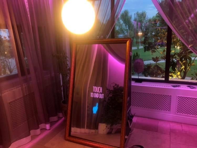 PhotoBooth-Oglinda Magica-Oglinda Selfie-Cabina Foto