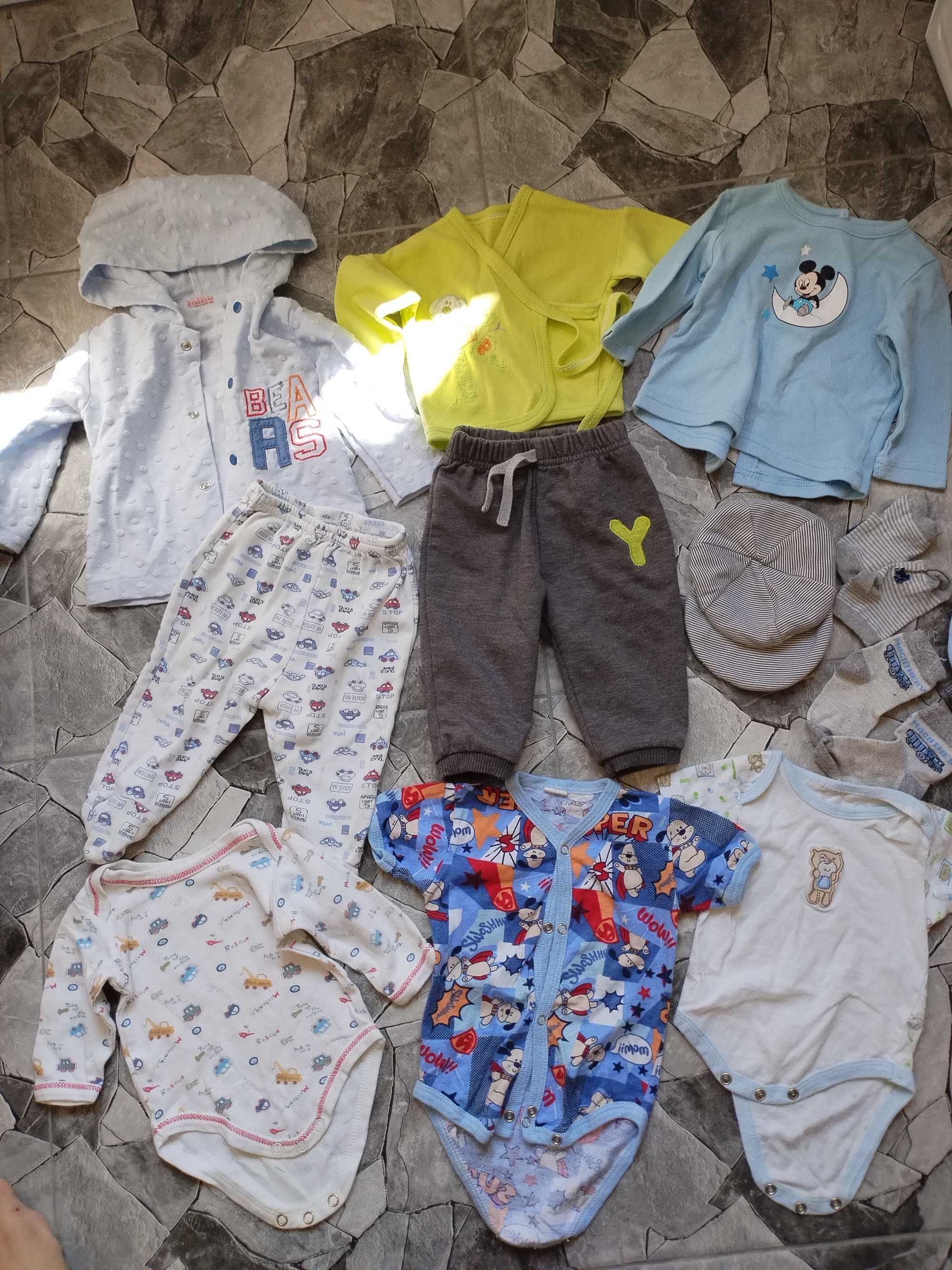 Бебешки дрехи 0/6 месеца