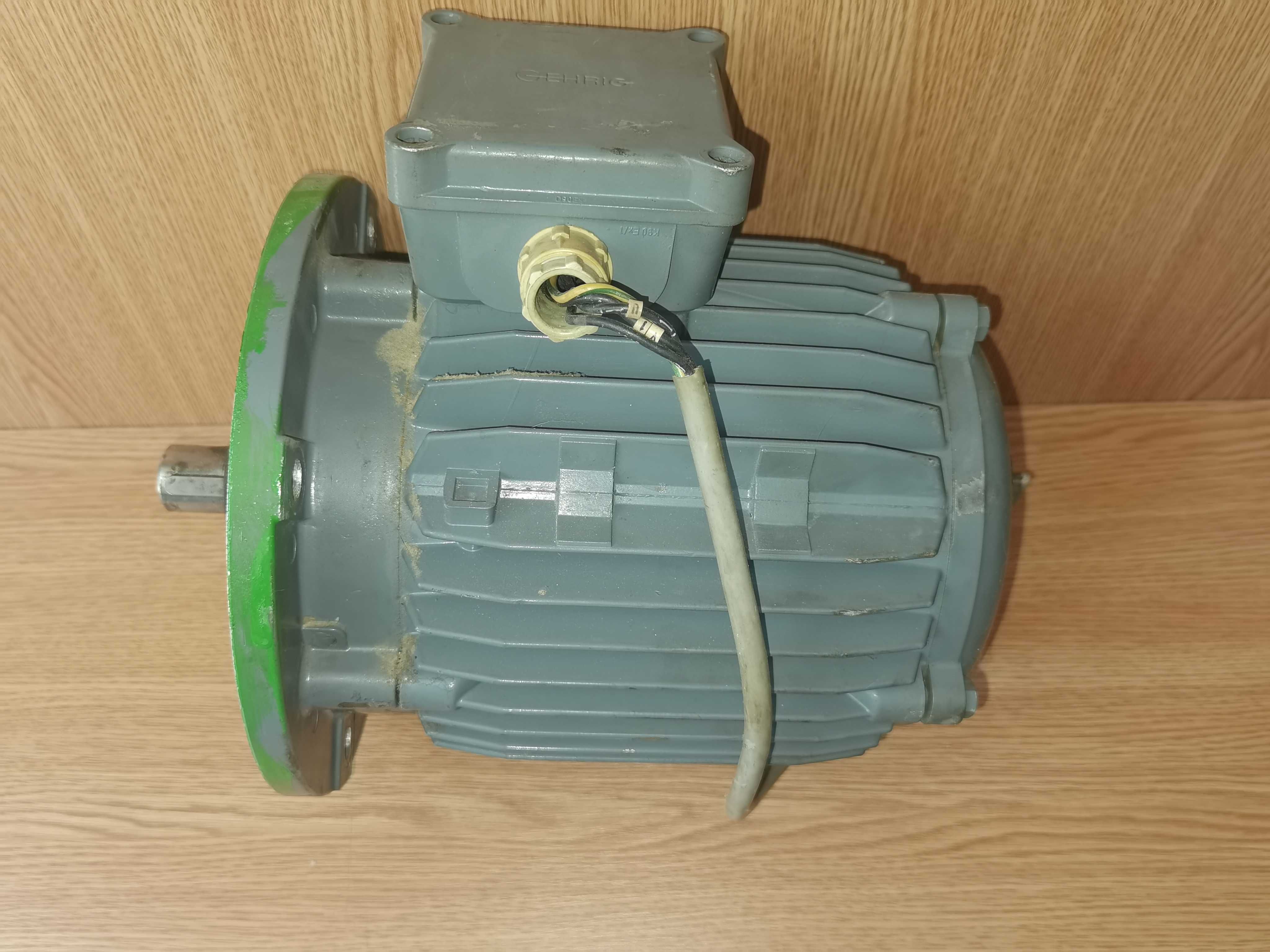 Motor electric 220/380