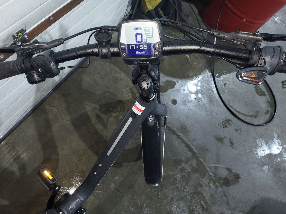 Bicicleta electrica Victoria motor bosch solida tazz glovo