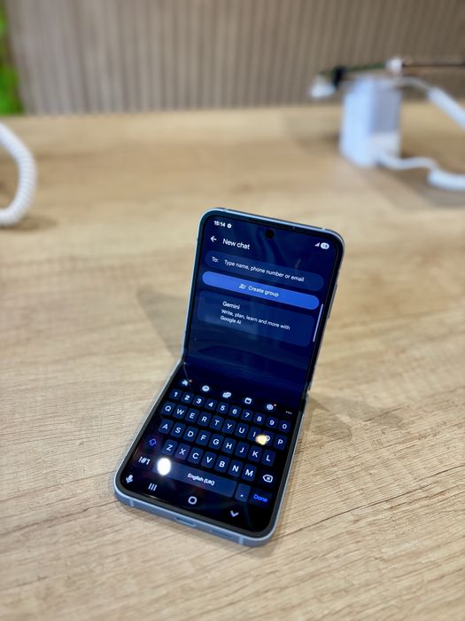 **ATS GSM**ID86318 Samsung FLIP 6 256Gb/ NOU / Garantie