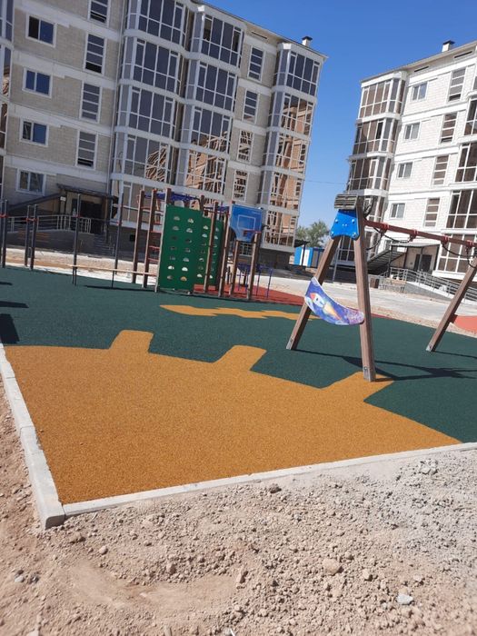 от 5200 Резиновая покрытия,тартан,резиновая крошка,газон искусственный