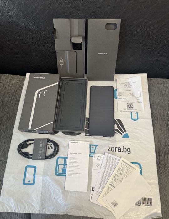 КАТО НОВ 512GB Samsung Z Flip 7 Зора Гаранция 2027 Blue / Син