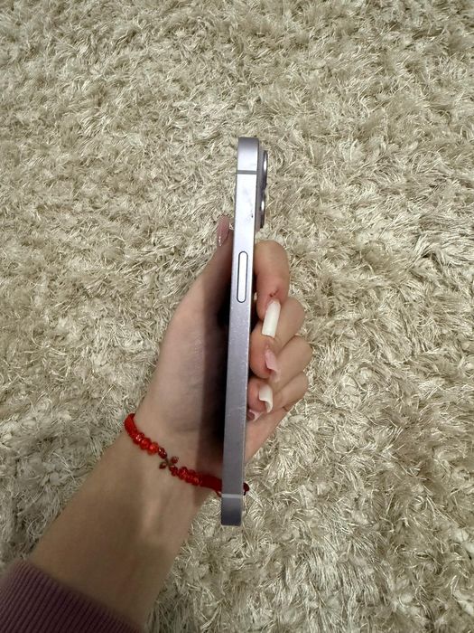 iPhone 14 256 MB