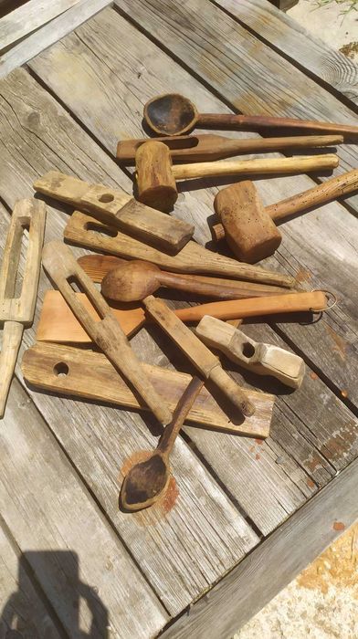 Дървена лъжица, дървен чук, дървена шпатула и други