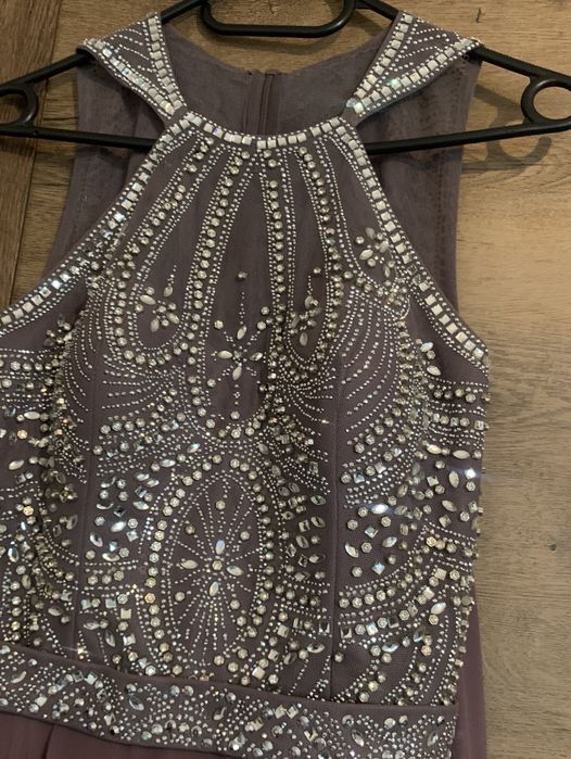 Rochie lungă de seara la preț excelent!