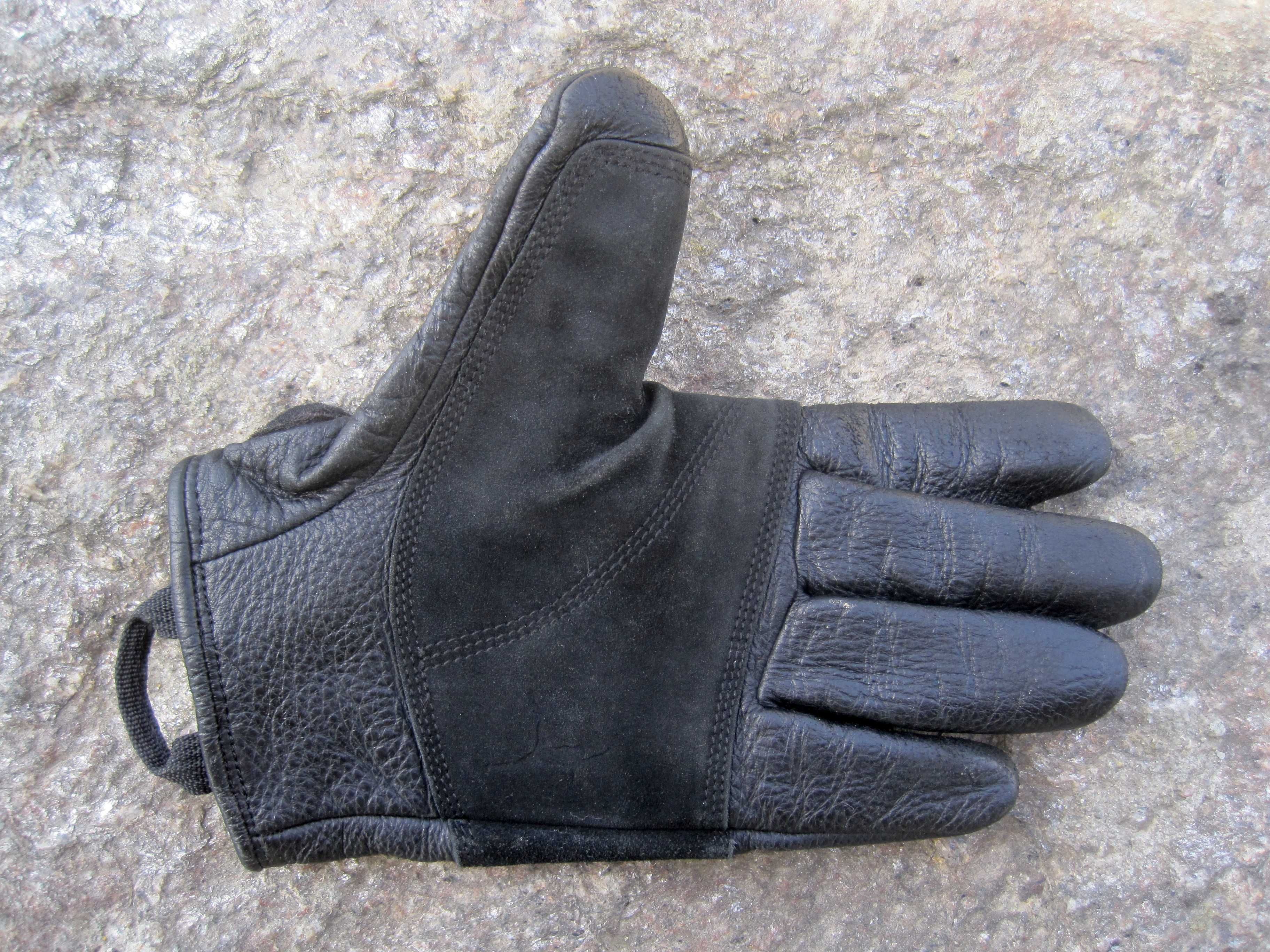 Mănuși din piele, pentru cățărat, marca Metolius, mărimea L
